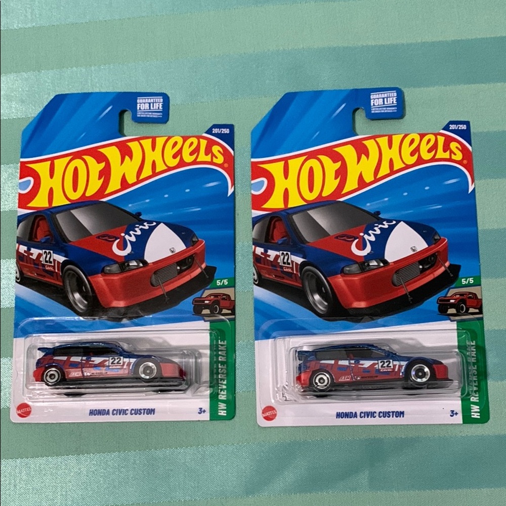 2 Hot Wheels Honda Civic Custom Die-Cast Car reverse rake